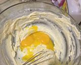 Foto langkah ke 3 dari resep Japanese Cheddar Cheese Cake.