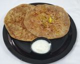 आलू पराठा (aalu paratha recipe in marathi) रेसिपी स्टेप 6 फोटो 