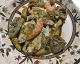 Foto del paso 4 de la receta: Tintorera con langostinos y alcachofas
