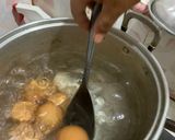 Foto langkah ke 1 dari resep Telur Bulat Sambal Terong.