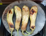 Foto langkah ke 1 dari resep Terong Bakar Sambal Pecak.