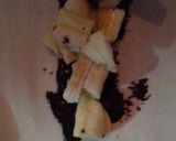 A picture of step 4 of Fried Choco Banana Spring Rolls.
