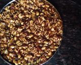 गुड़ और बादाम की चिक्की (gur aur badam ki chikki recipe in Hindi) रेसिपी चरण 3 फोटो