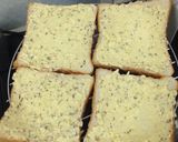 Hình bước làm 2 của món Sandwich pizza