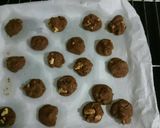 Foto langkah ke 7 dari resep Kue Cookies orang males, buru2, dadakan (famous amos gadungan).