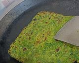 A picture of step 7 of Bathua khasta paratha (soft and khasta Paratha recipe) 😋💚.