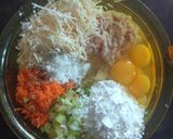 Foto langkah ke 2 dari resep Naget ayam keju.