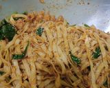 Foto langkah ke 3 dari resep Kwetiau Goreng Udang.