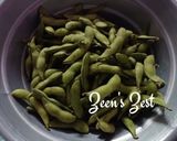 A picture of step 2 of Edamame Masala.