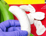 Foto del paso 2 de la receta: Chips de banano verde!