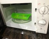 Foto del paso 3 de la receta: Cocina con lékué lenguado a la meniere a mi manera con lékué