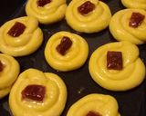 Foto del paso 4 de la receta: Bizcochos de anís y membrillo