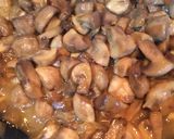 A picture of step 7 of Creamy Garlic Mushroom.
