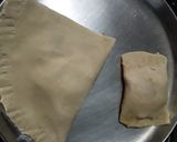A picture of step 3 of Samosa patty.