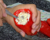 Foto del paso 19 de la receta: Pimientos rellenos de bacalao con salsa de yogur griego
