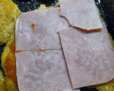 Foto del paso 3 de la receta: Milanesa a la napolitana con papas fritas y huevo