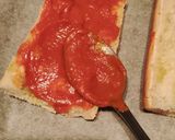Foto del paso 2 de la receta: Pan pizza con Tomate frito casero🍅🥖🍕