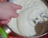 صورة لخطوة 2 من وصفة بيري بصلصة المرڨاز 🌭😋