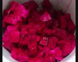 Foto langkah ke 3 dari resep Sop Buah Naga Merah.