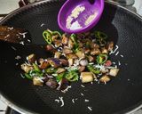 Foto langkah ke 6 dari resep Tumis Terong Cabe Gendot.