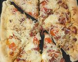 Foto langkah ke 5 dari resep Pizza smokebeef with cheese and sausage crust.