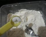 Foto langkah ke 3 dari resep Lemon Cake.