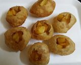 A picture of step 2 of Panipuri.