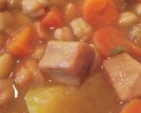 Foto del paso 4 de la receta: Potaje de garbanzos con Jibia o choco (olla rápida)