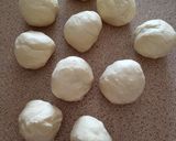 A picture of step 2 of Mini Express Bread Rolls.