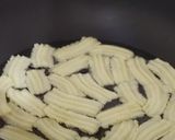 Foto langkah ke 6 dari resep Crispy Cheese Potatos (Original).