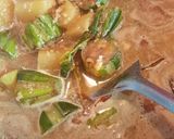 A picture of step 2 of Coconut with Pointed gourd Curry.