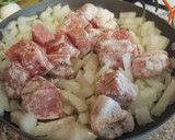A picture of step 5 of Beef Stroganoff.