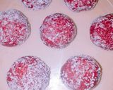 A picture of step 2 of Strawberry ball #Cookpadfruits.