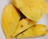 Hình bước làm 1 của món Khoai lang kén mè đen