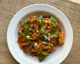 A picture of step 5 of Vietnamese Macaroni Beef Stir Fry (Nui Xào Bò).