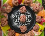 A picture of step 11 of Beetroot cinnenamon rolls.