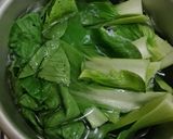 Foto langkah ke 1 dari resep Pokcoy Siram Jamur Saus Tiram.
