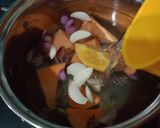 Foto langkah ke 1 dari resep Sayur Asam Ubi Rambat.