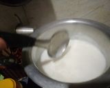 A picture of step 2 of Carrot Kheer.