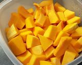Une image de l'étape 1 de °gratin de butternut, muscade et noix°.