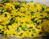 A picture of step 2 of Methi paratha.