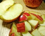 A picture of step 1 of Apple Pie Smoothie.