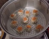 Foto langkah ke 6 dari resep Dimsum Chikin Prawn.