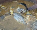 Foto langkah ke 2 dari resep Paweuh Engkot Mujair (Mujair Masak Uneulleu).