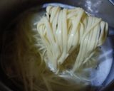 Foto langkah ke 1 dari resep Spaghetti Goreng Jawa Simple.