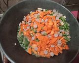 Foto langkah ke 4 dari resep Tumis jagung muda.