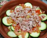 Foto del paso 5 de la receta: Pastel de calabacín, tomate y atún