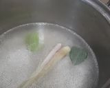 Foto langkah ke 2 dari resep Bubur ayam simple dan cepat.