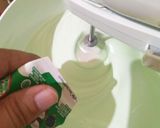 Foto langkah ke 2 dari resep Bolu Pandan Kukus.