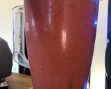 Foto del paso 2 de la receta: Licuado de frutilla y durazno frappé 🇺🇾